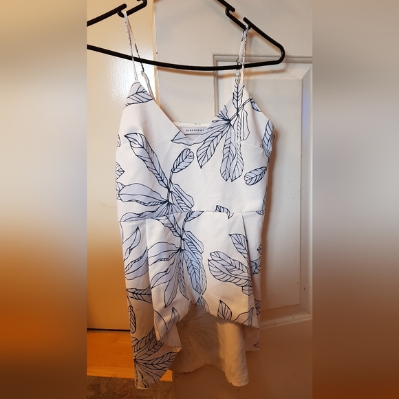 🩵Host Pick🩵 Neon Blonde peplum high low top S - Picture 11 of 11